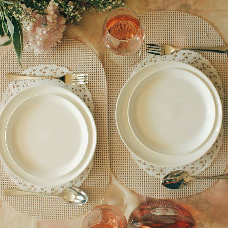 Set of 6 Fine Porcelain Rolled Rim Dinner Plates 10"